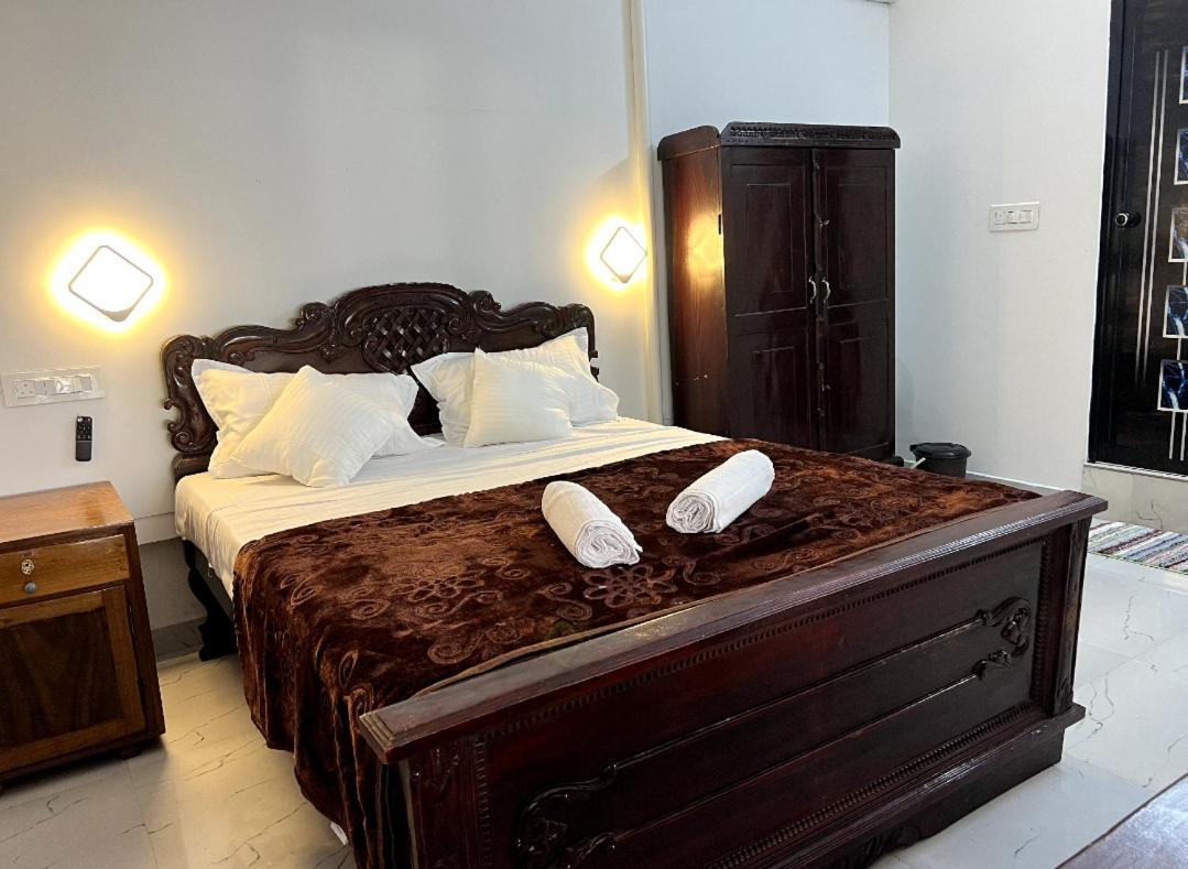 Marari Blue Whale Beach House Alappuzha Exterior photo