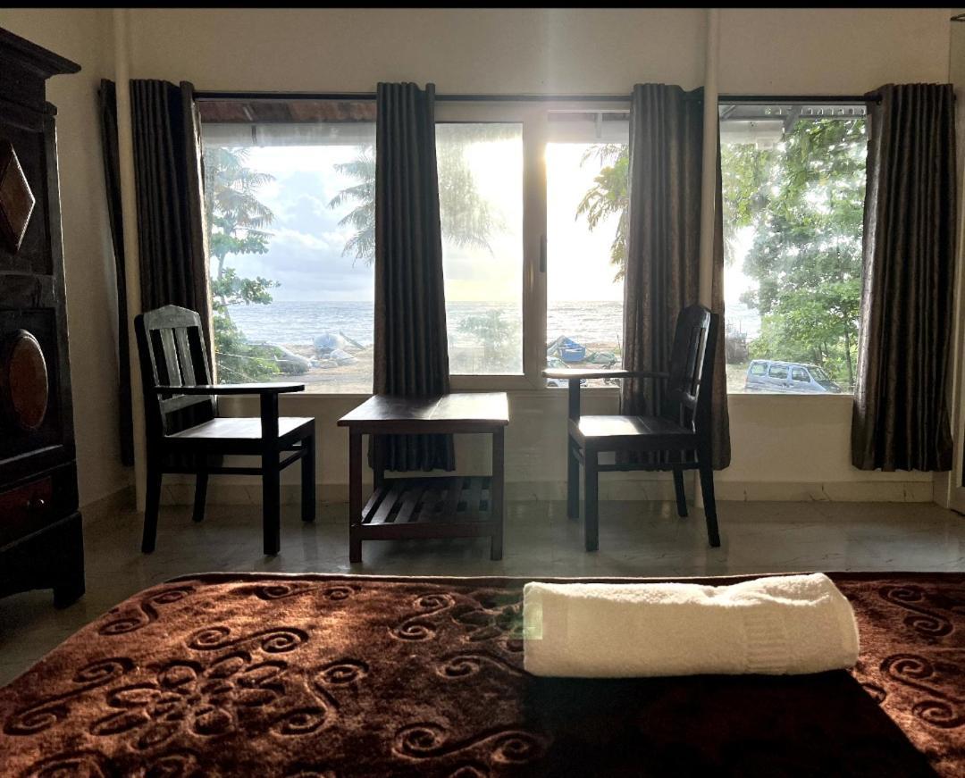 Marari Blue Whale Beach House Alappuzha Exterior photo