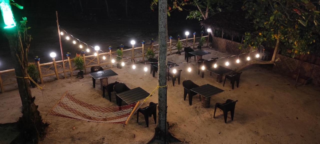 Marari Blue Whale Beach House Alappuzha Exterior photo