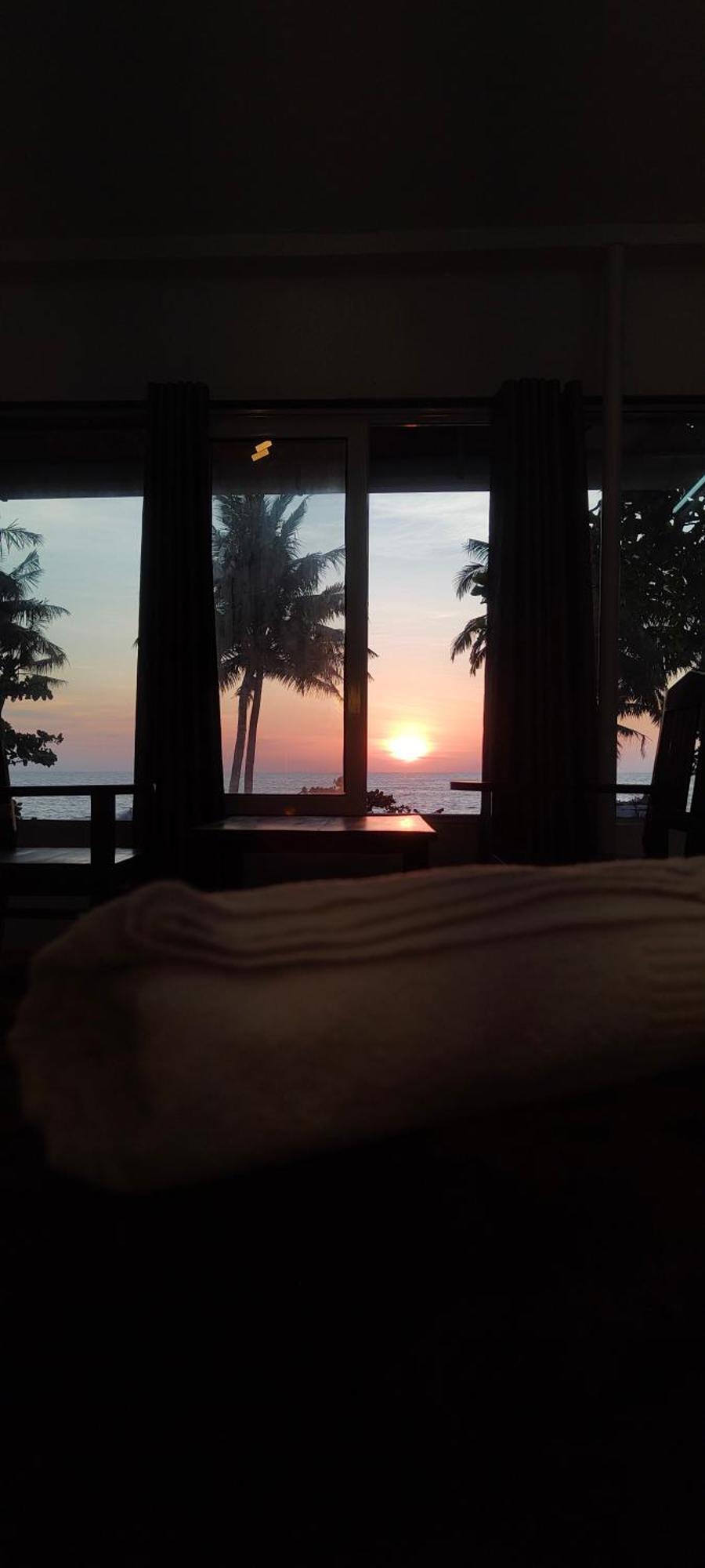 Marari Blue Whale Beach House Alappuzha Exterior photo