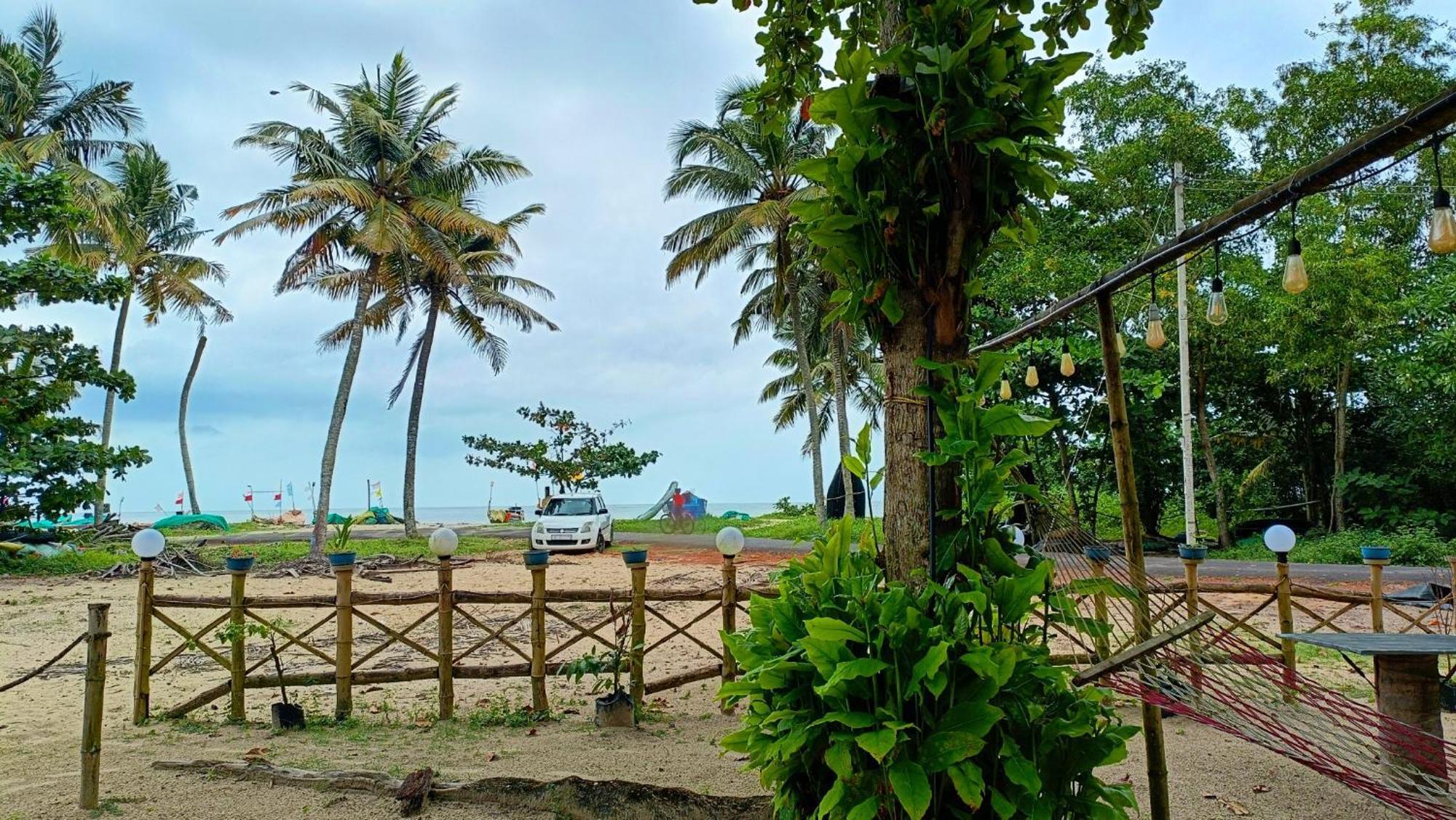Marari Blue Whale Beach House Alappuzha Exterior photo