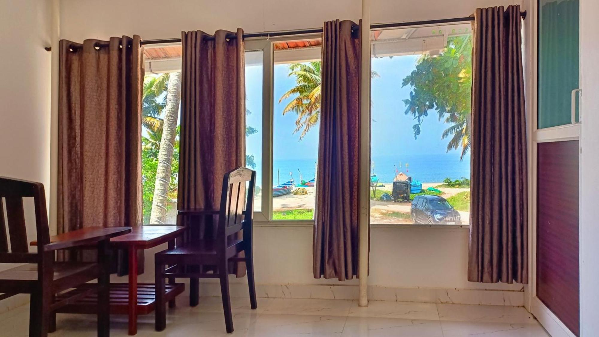 Marari Blue Whale Beach House Alappuzha Exterior photo